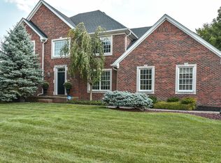 61 Melanie Ln, Troy, MI 48098