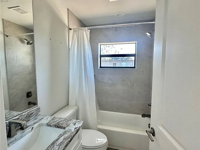 2017 Lovoy Ct — Photo 14