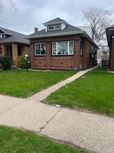 7435 S Indiana Ave, Chicago, IL, 60619
