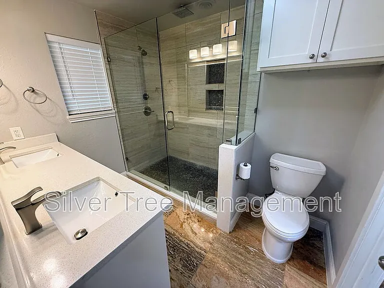 1710 Dickerson Dr — Photo 22