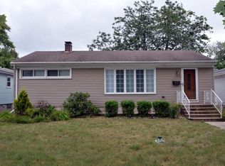 7515 Oakdale Ave, Hammond, IN 46324