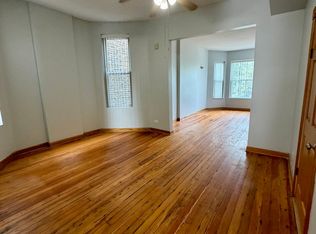 1853 N Humboldt Blvd, Chicago, IL 60647