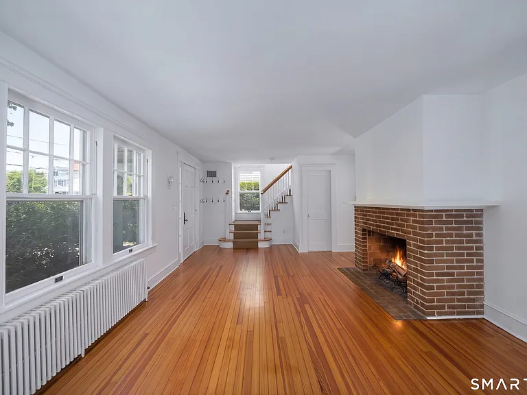 12 Roosevelt Rd — Photo 14