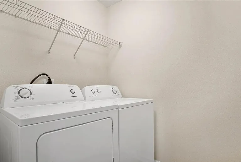 10373 Shetland Dr — Photo 19