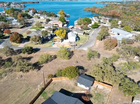 3201 Oak Ridge Dr, Horseshoe Bay, TX 78657