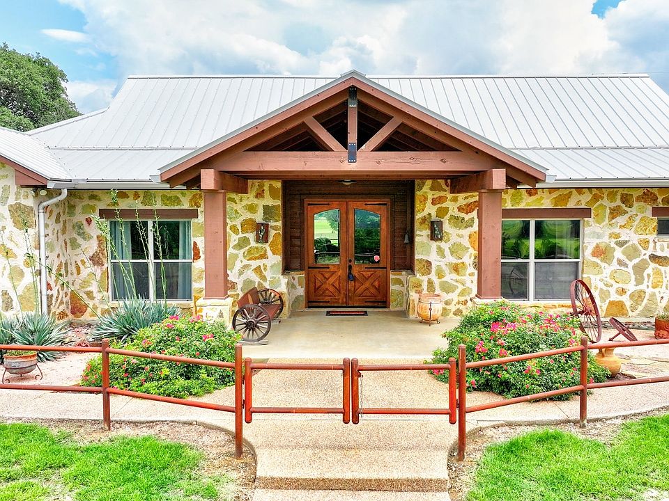 1st image of 1084 Beddo Mountain Rd