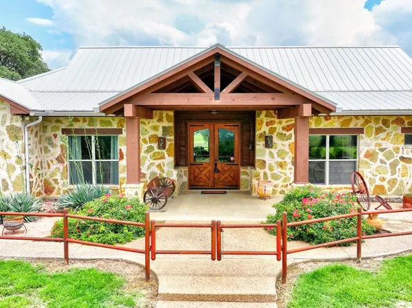 1084 Beddo Mountain Rd, Santo, TX 76472