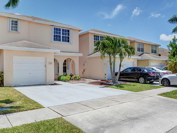 2nd image of 4052 Eastridge Cir