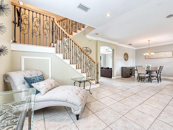 2nd image of 5433 Wellcraft Dr