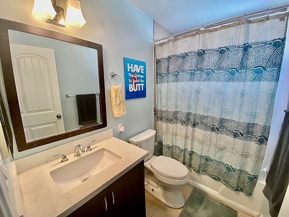 4th image of 4262 Wilson Ave Unit 13