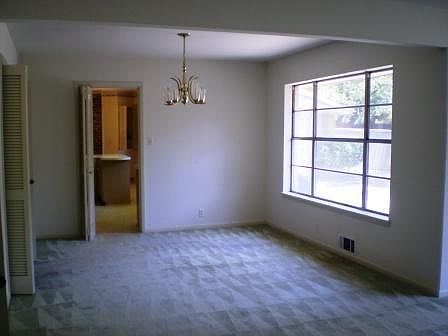 3rd image of 420 Haughton St