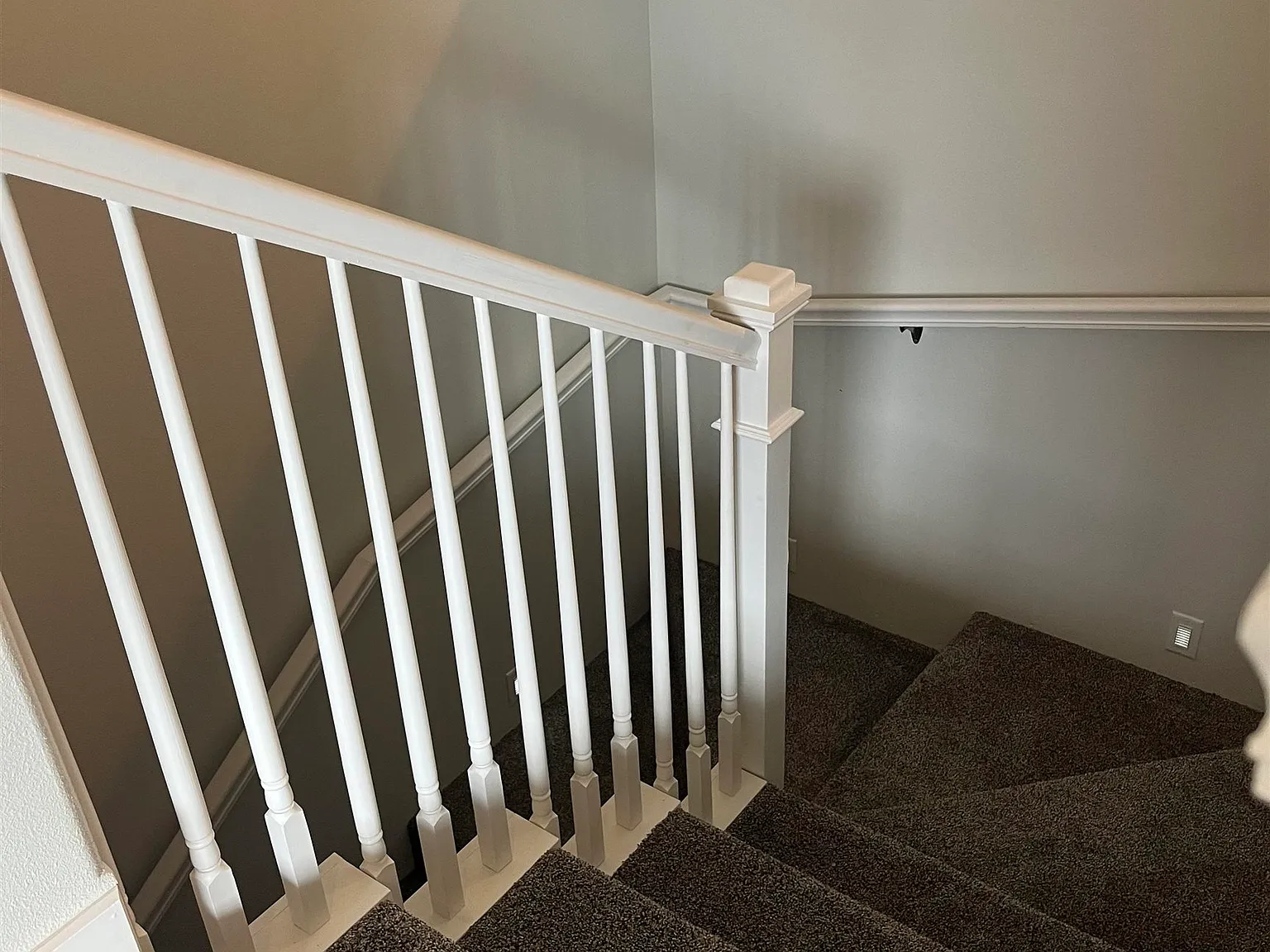 2 bed, 1.0 bath, 5874 sqft, $1,400 — Photo 2