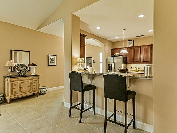 5th image of 3231 Tralee Dr