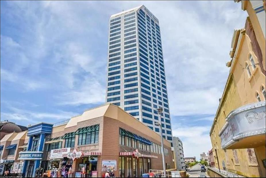 1st image of 1515 Boardwalk #2108