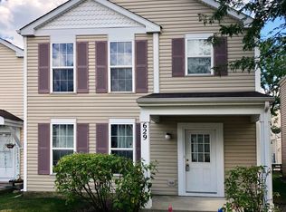 629 Serendipity Dr, Aurora, IL 60504