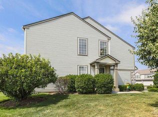 3279 Bromley Ln, Aurora, IL 60502