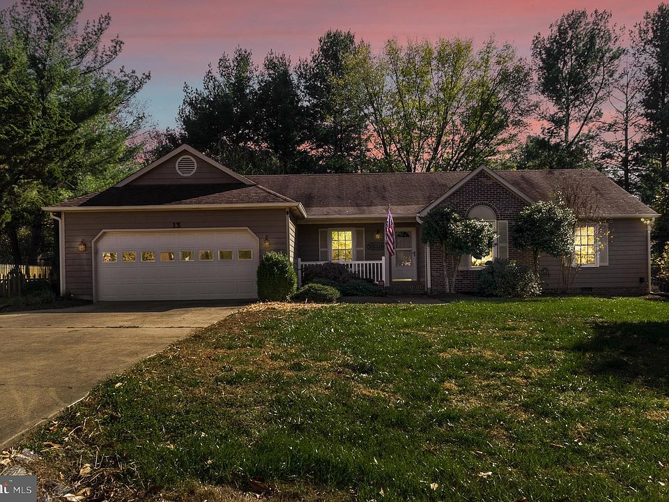 1st image of 13 Trotter Cir