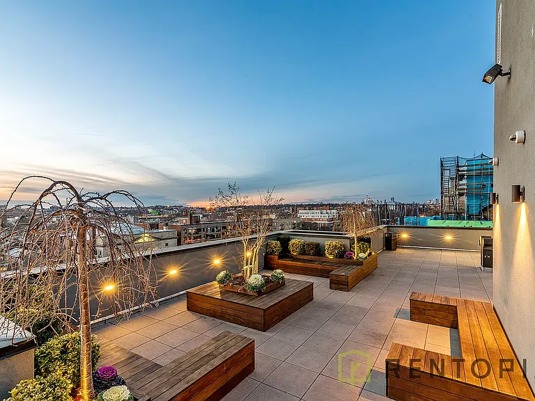 581 Ocean Pkwy #8G — Photo 13