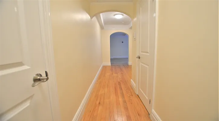 Rented by Manhattan Realty Group | media 6