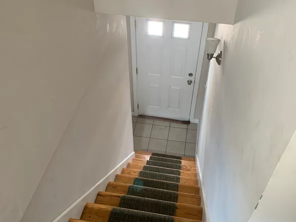 370 Hope St #2, Providence, RI 02906