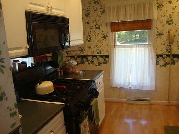 2nd image of 630 Buckingham Dr