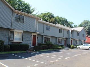 375 Glendale Ave UNIT D4, Bridgeport, CT 06606