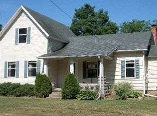69804 Monroe St, Edwardsburg, MI 49112