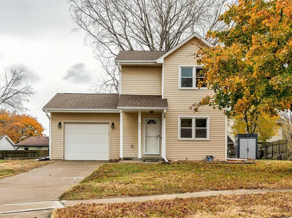 201 NE 5th Ct, Grimes, IA 50111