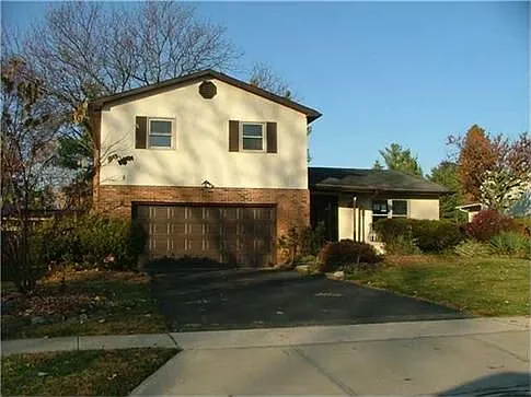 1109 Twilight Dr photo 1