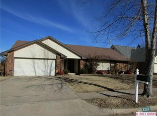 2220 W Knoxville St, Broken Arrow, OK 74012