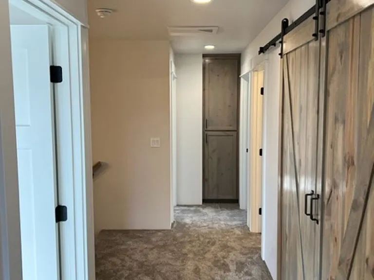 551 Nicholas Lee Dr — Photo 18