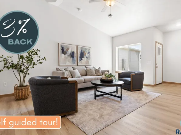 2412 E Jetty St, Sioux Falls, SD 57108