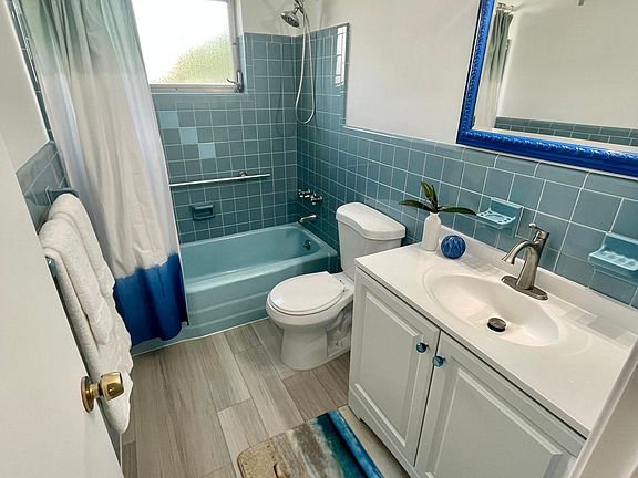5th image of 3801 NE 22nd Ter APT 18