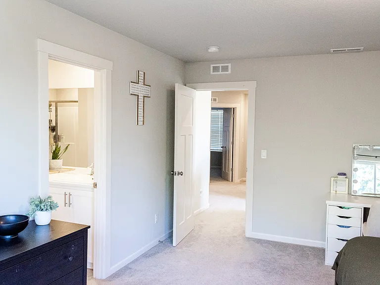 120 Cypress St — Photo 13