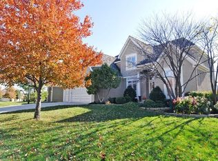 5849 W 145th St, Overland Park, KS 66223