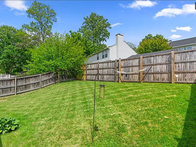 737 Chapelgate Dr — Photo 27