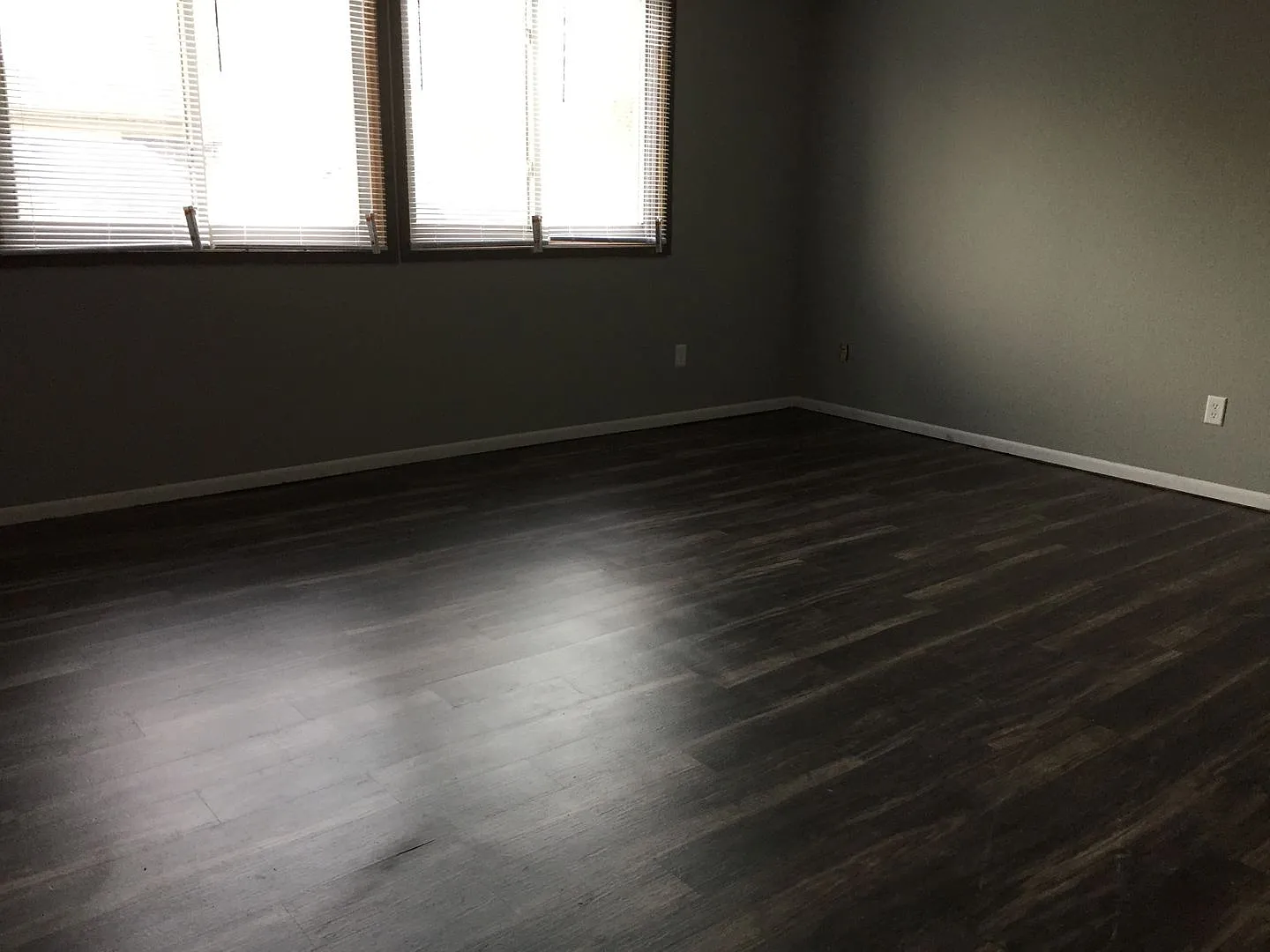 Ravenwood Rd Apartments — Photo 4