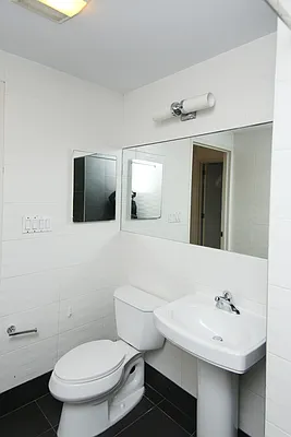 Rented by Owner | media 9