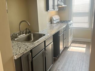 242 Broadway #1, Fall River, MA 02721