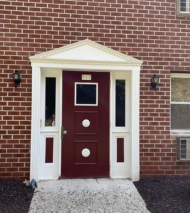 1st image of 100 Pierson Miller Dr APT D14