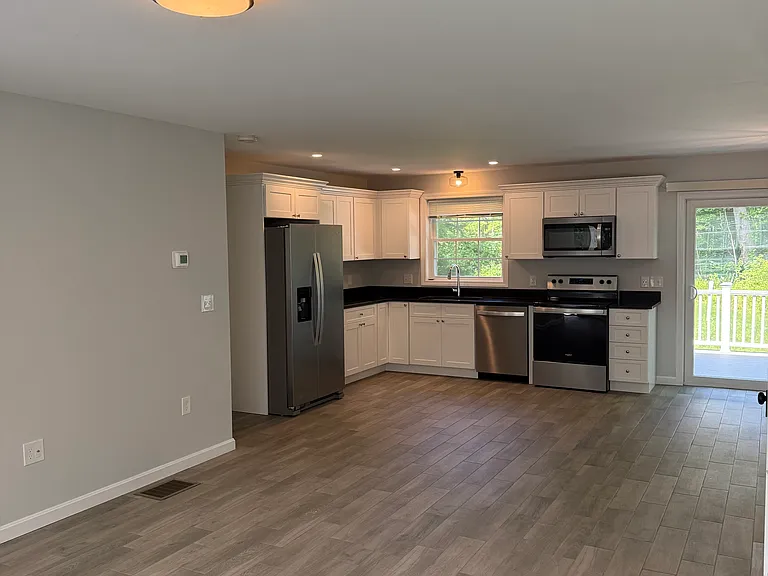 86 Reservoir Dr #A — Photo 8