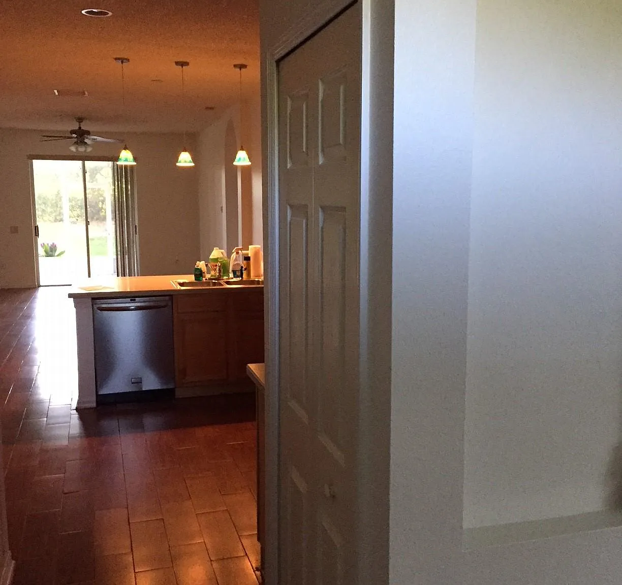 4 bed, 1828 sqft, $2,250 — Photo 4