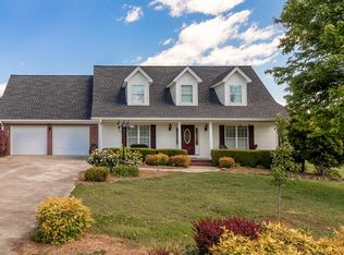513 Wynfield Dr, Dalton, GA 30721