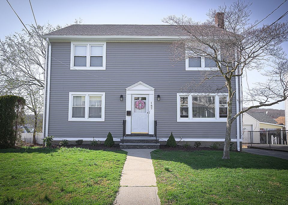 1st image of 167 Gainsborg Ave
