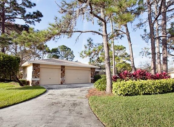 3rd image of 4301 Middle Lake Dr