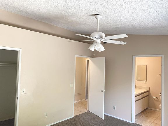 5th image of 79041 Avenue 42 APT C