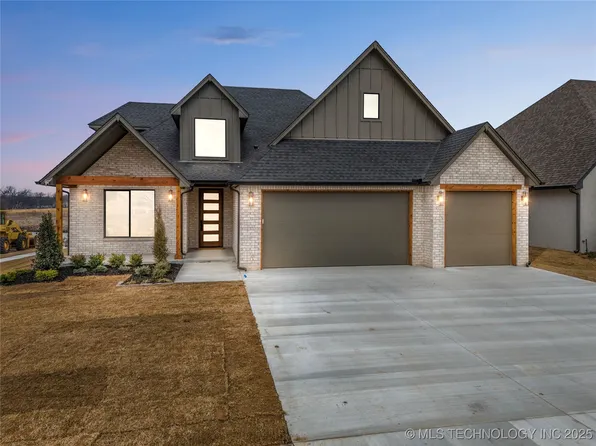 13652 S 20th Pl E, Bixby, OK 74008