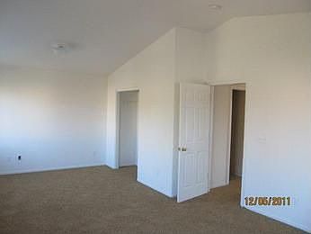3rd image of 5201 Bigben Ct