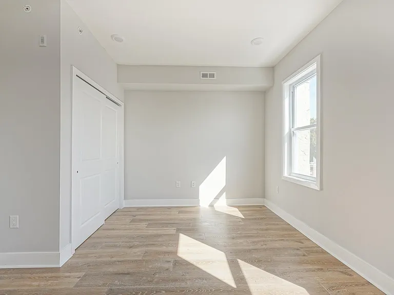 1629 S 22nd St #3 — Photo 13