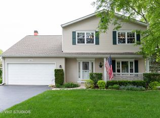 1313 Windemere Ave, Naperville, IL 60564
